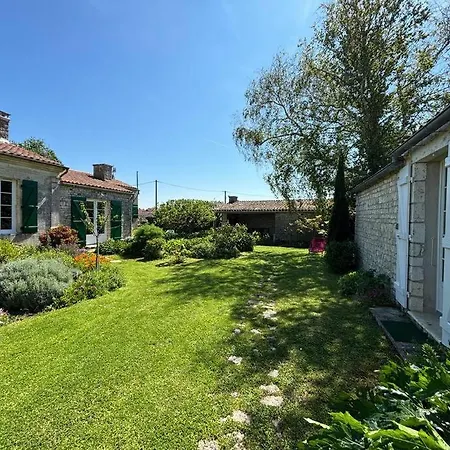 Prázdninový dům Le Clos Des Agapanthes Ile D'oleron *